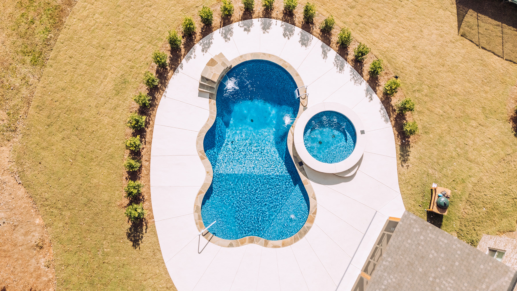 The Advantages of an In-Ground Pool